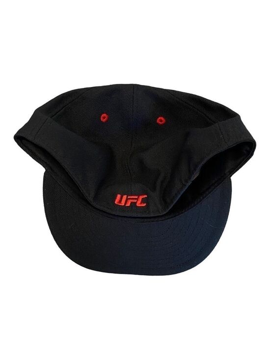 UFC HAT -  RARE 2010 - Red/black - Picture 5 of 5